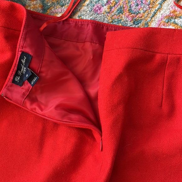 J. Crew pencil Skirt, Size 2 - Picture 4 of 5